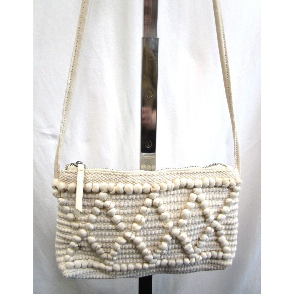 H&M Small Ivory Knit Crochet Macrame Top Zip Crossbody Purse